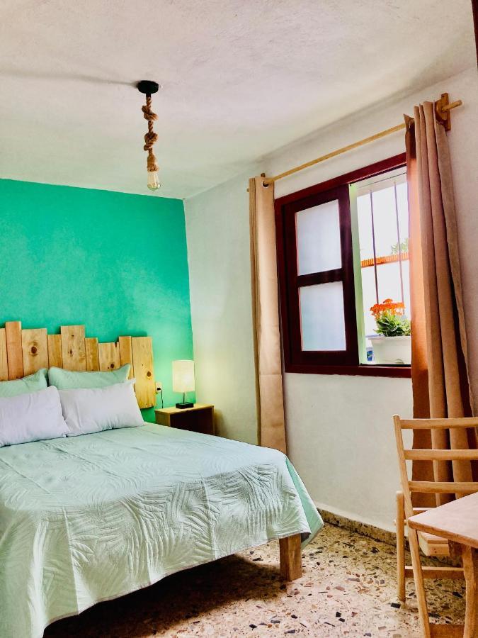 Alhambra Hotel - San Cristobal De Las Casas Bagian luar foto