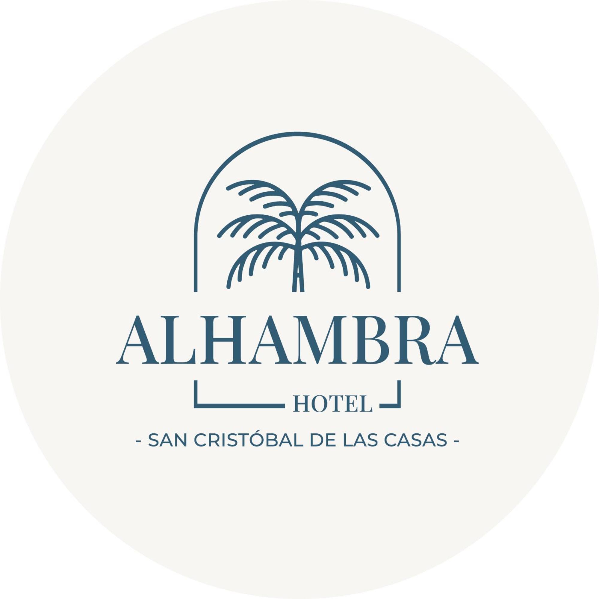 Alhambra Hotel - San Cristobal De Las Casas Bagian luar foto
